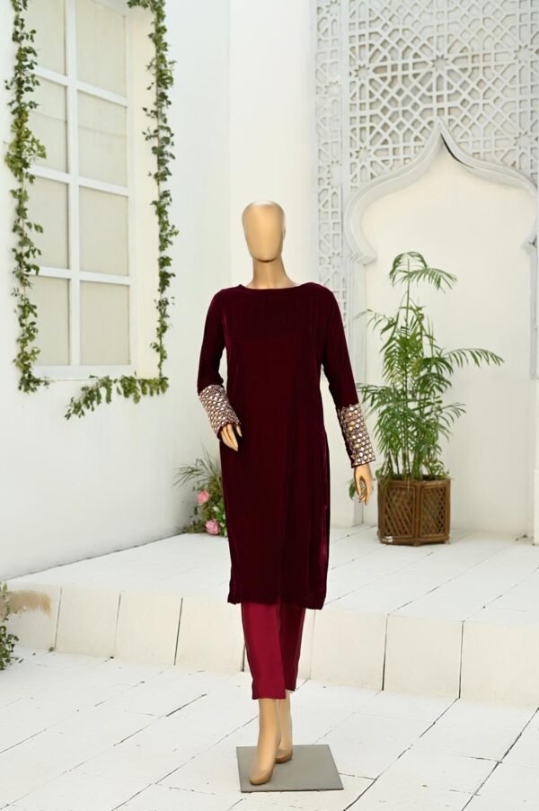 image 8 Maroon Mirage