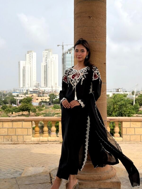 1786357314238 Seesha silk 3-Piece Suit